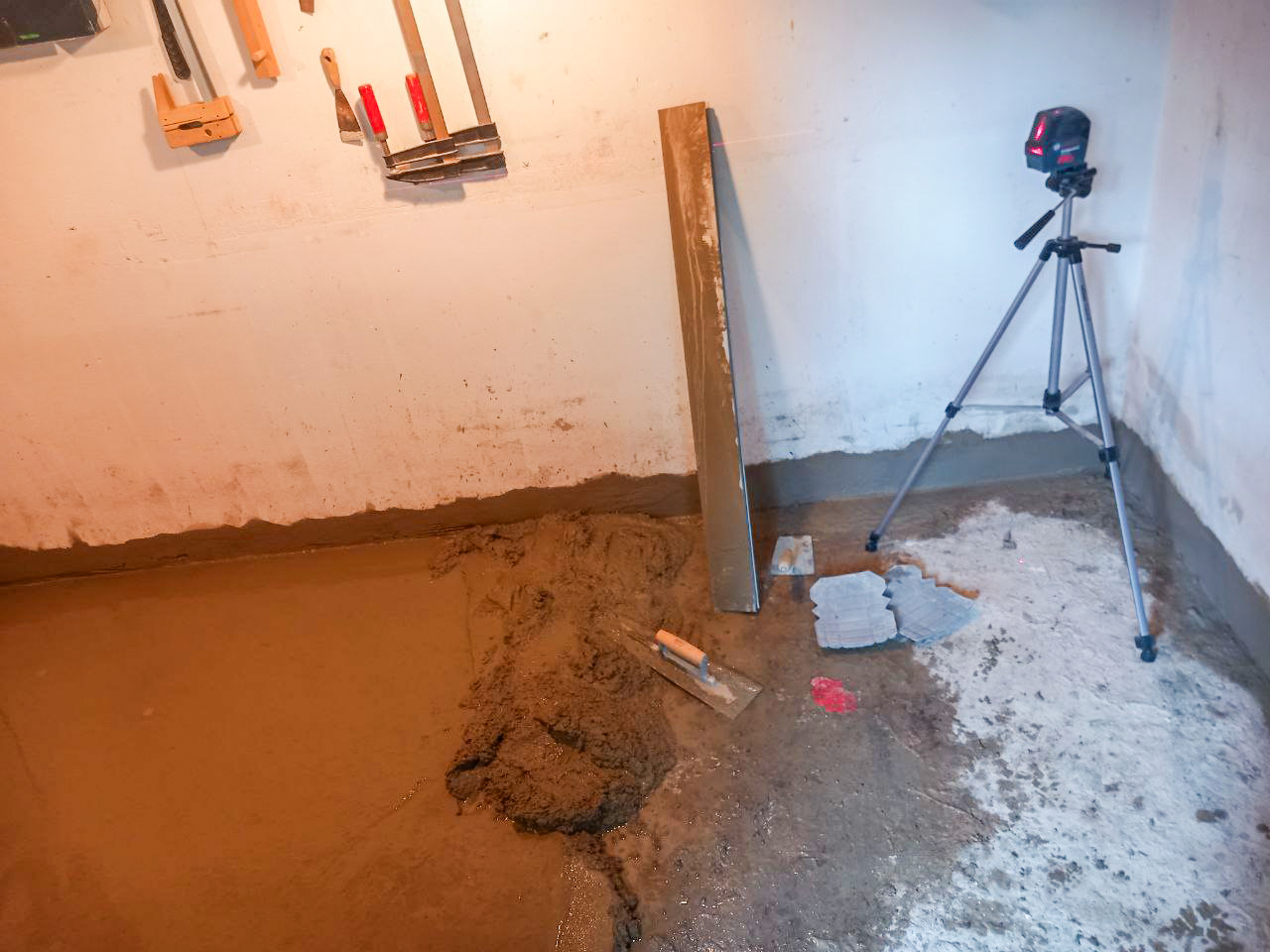 Mauer- und Betonkunst: Dekorative Betonelemente im Garten